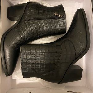 Blondo crocodile women booties
